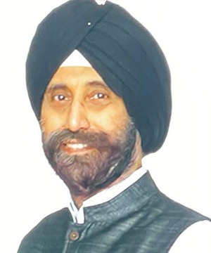 Dr Navnihal Singh